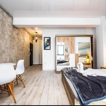 Coral Bay S Apartman